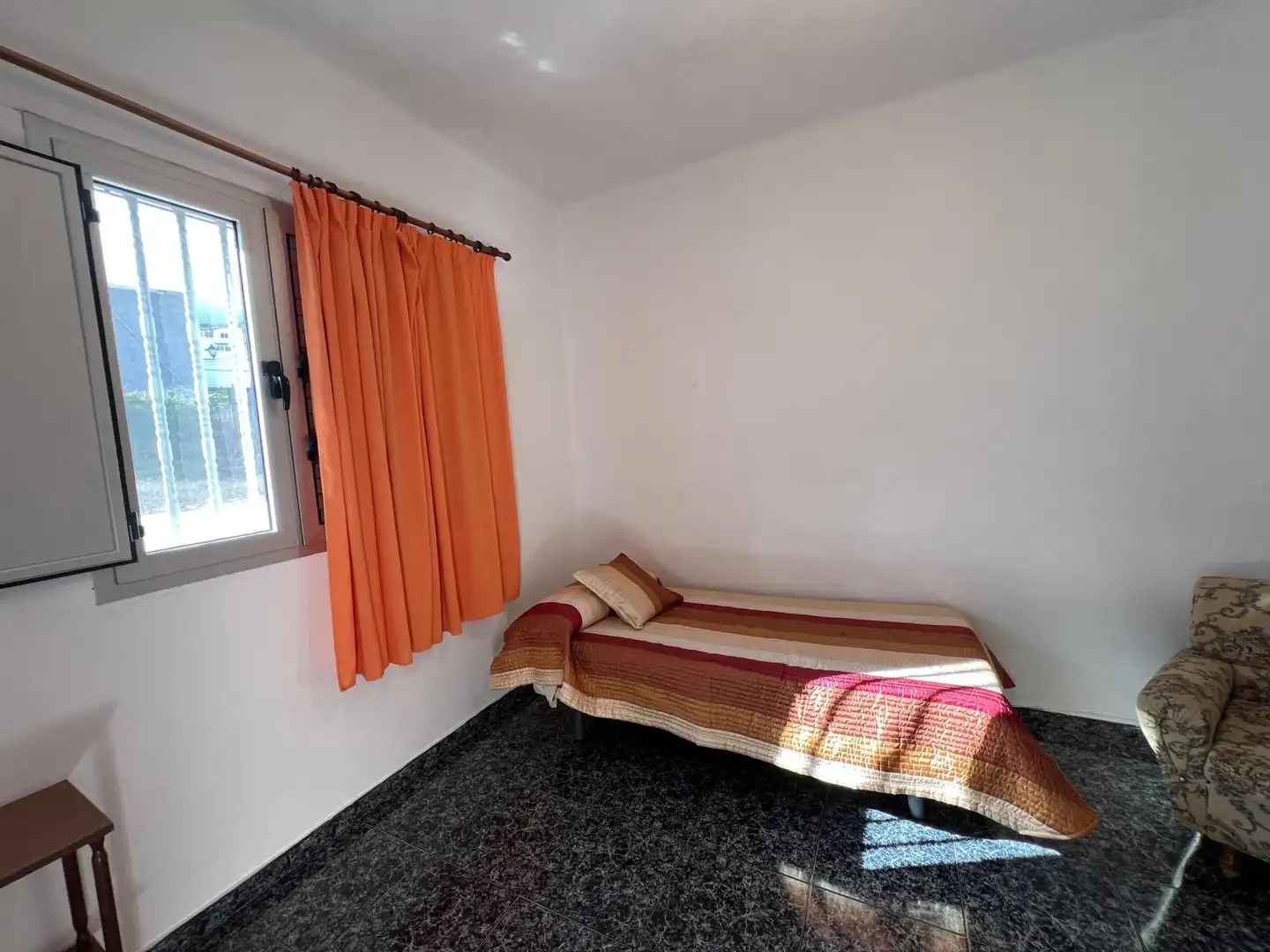 Dormitori de Casa adosada en venda en La Aldea de San Nicolás  amb Terrassa, Moblat i Forn