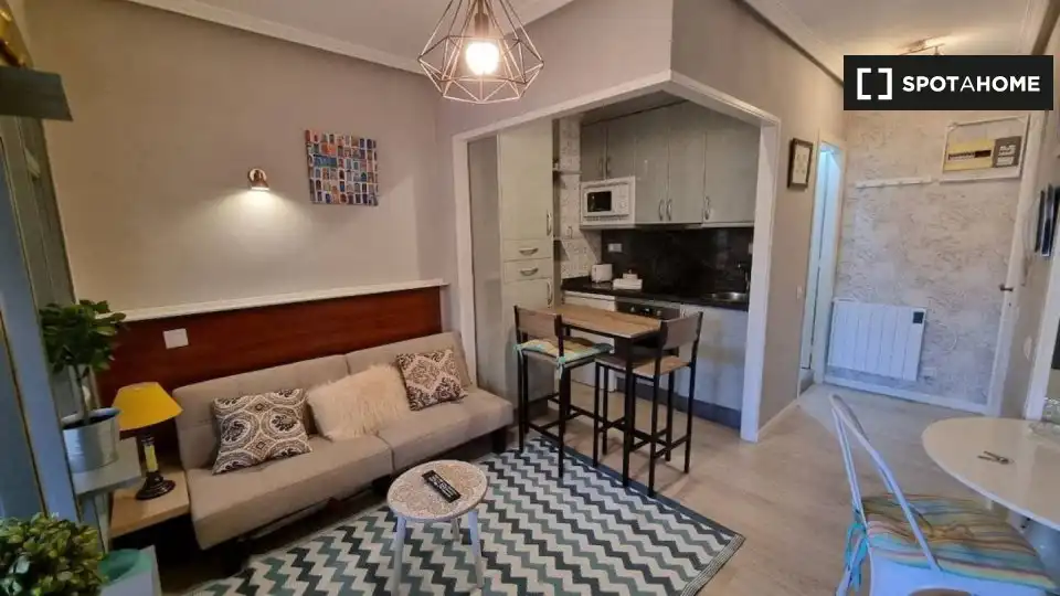 Zimmer in Salesas - Foncalada - Campoamor