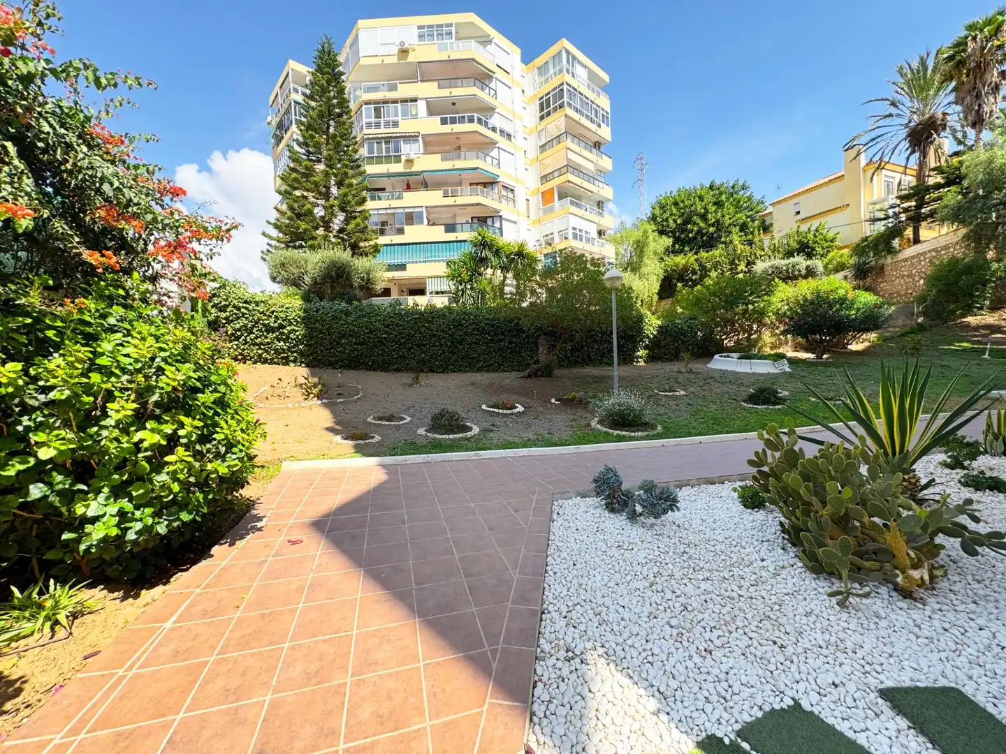 Flat with garden for sale in Avenida MANUEL ALTOLAGUIRRE, imagen 23