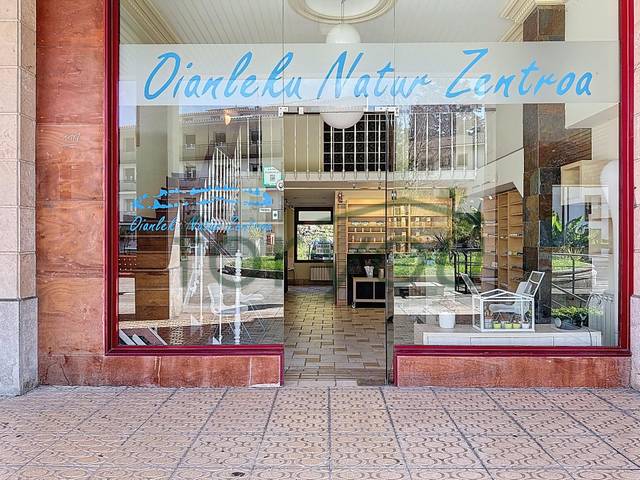 Local comercial en Alquiler en Plaza EUSKAL HERRIA en Oiartzun