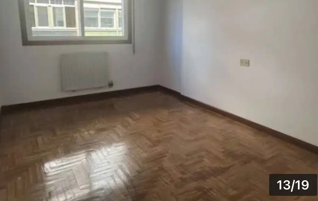 Dormitori de Pis de lloguer en Redondela amb Calefacció i Traster