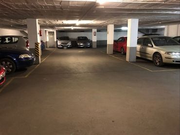 Einzelparkplatz zur Miete in Carrer de Riego 8