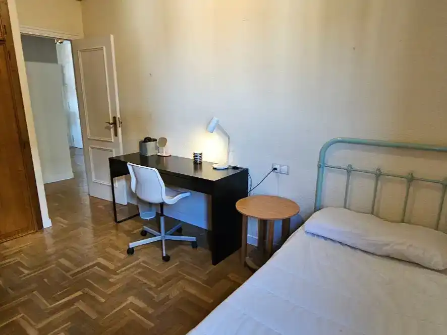 Bedroom of Flat for rent in  Pamplona / Iruña  with Parquet flooring, Storage room and Furnished