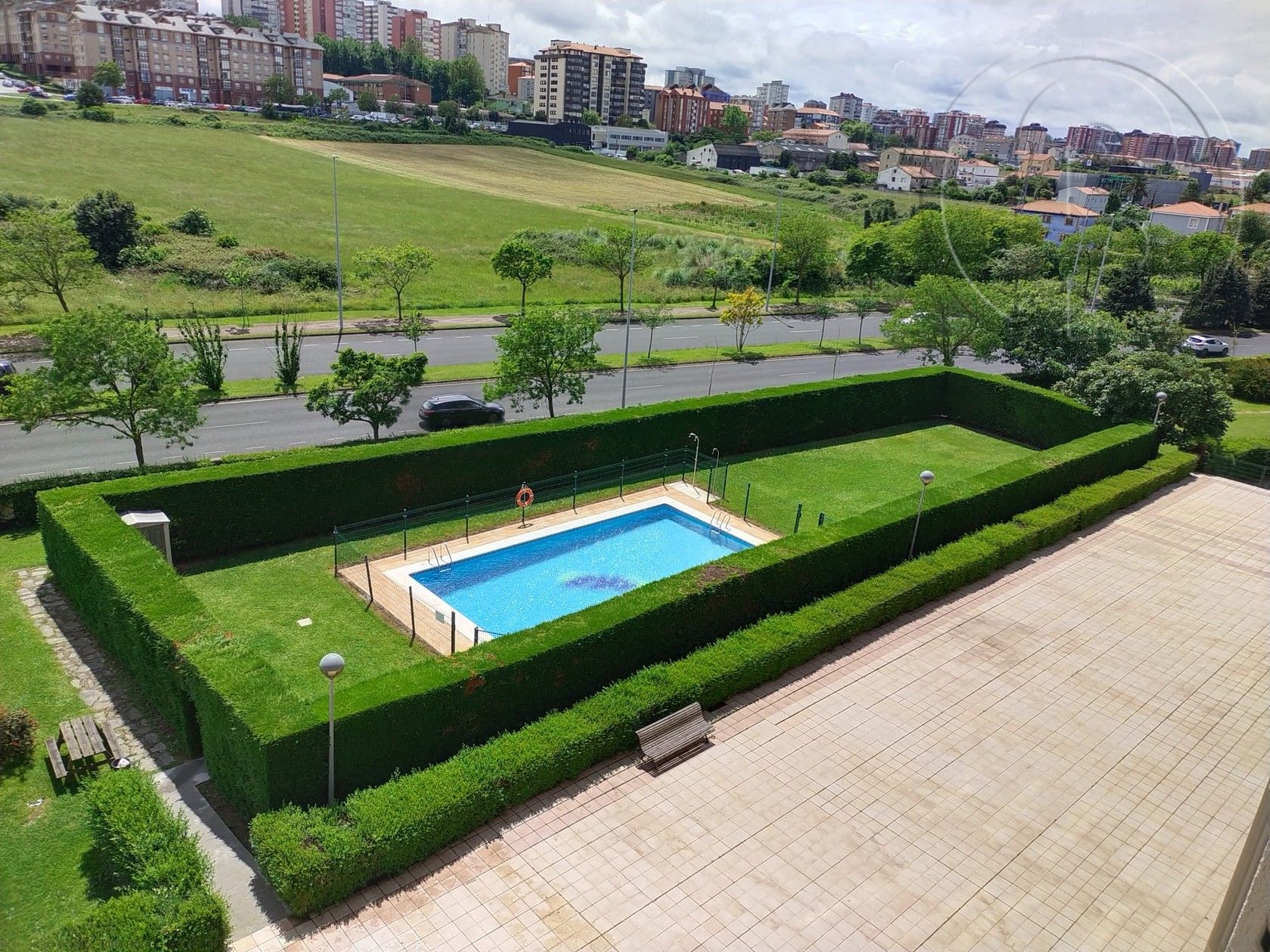 Piscina de Pis de lloguer en Santander amb Calefacció, Parquet i Traster