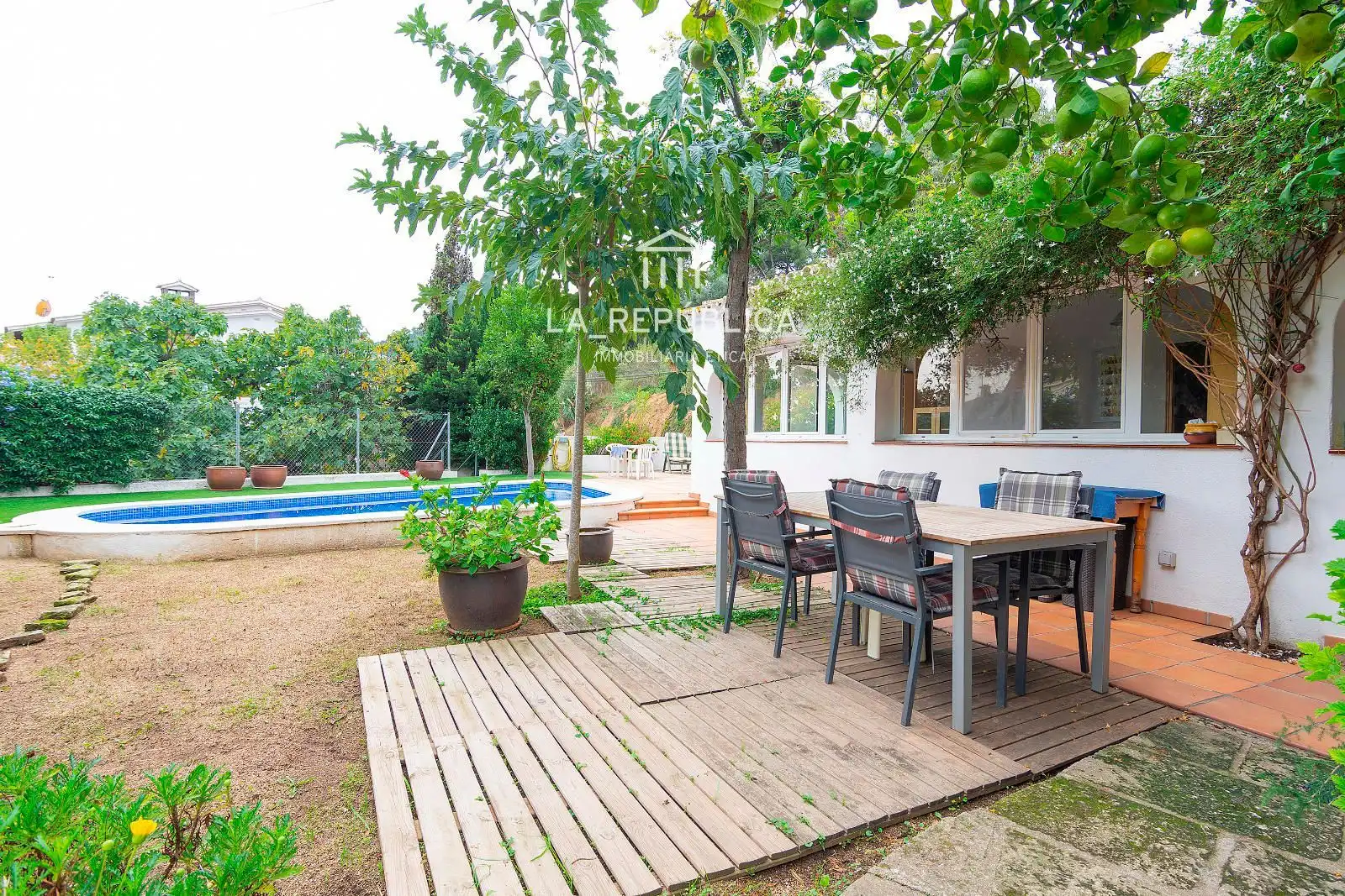 Jardín de Casa o chalet en venta en Cabrera de Mar con Aire acondicionado, Calefacción y Jardín privado