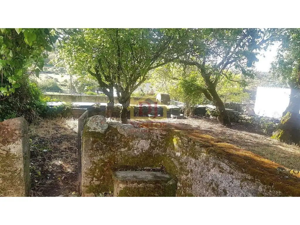 Casa o xalet en venda en Membribe de la Sierra amb Jardí privat i Terrassa