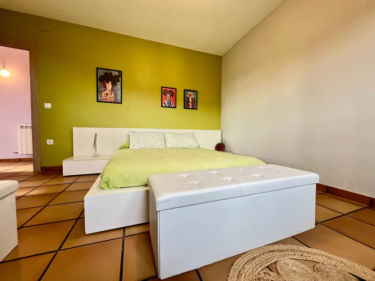 Habitación de Casa o chalet en venta en Ayerbe con Calefacción, Terraza y Amueblado