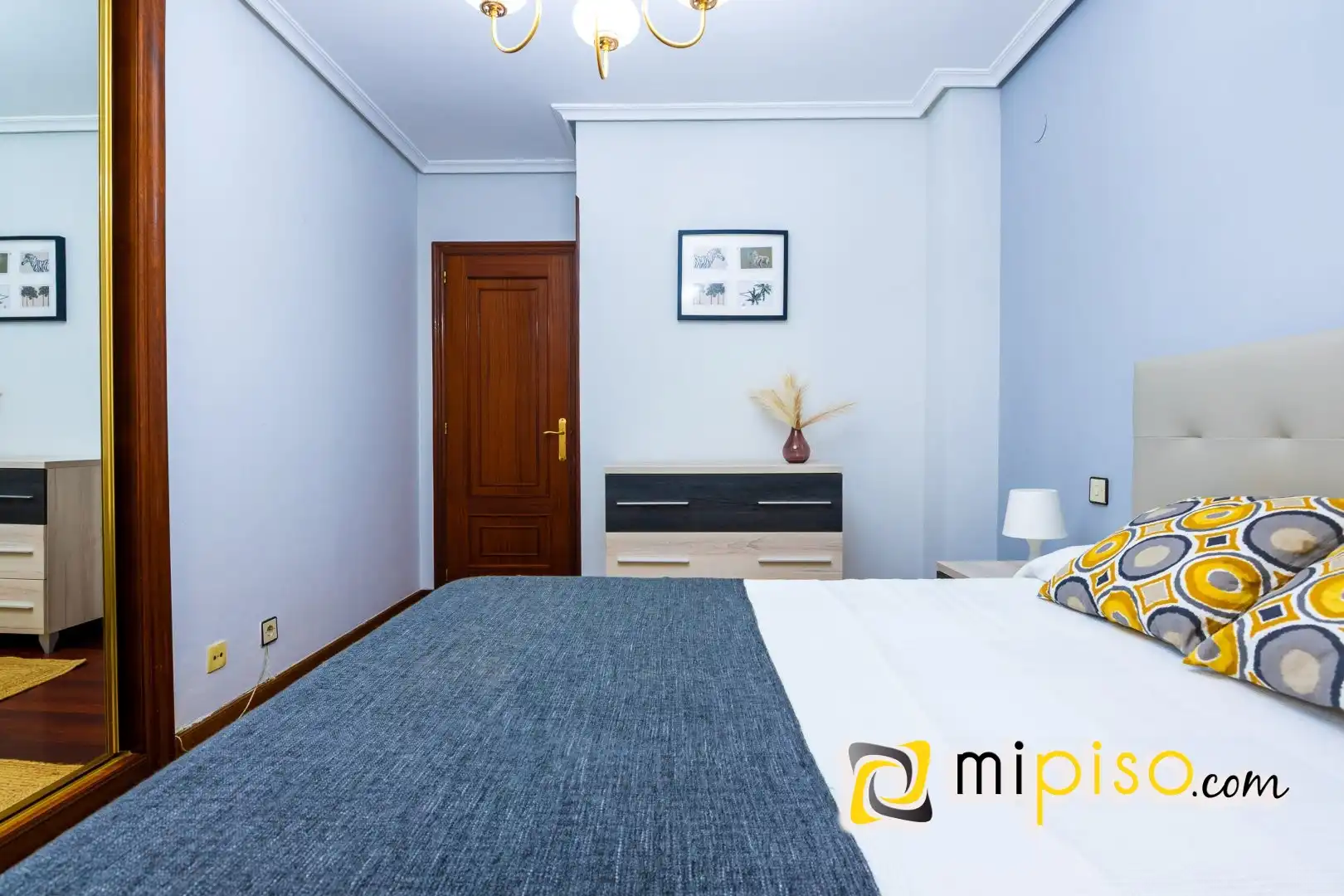 Habitación de Piso en venta en Santoña con Calefacción, Trastero y Amueblado