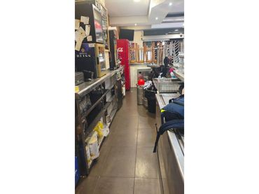 Local comercial en venda a Avenida Hispanitat