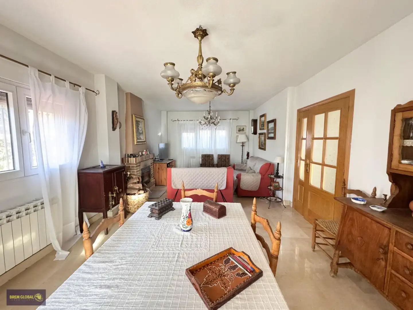 Comedor de Casa o chalet en venta en Lozoyuela-Navas-Sieteiglesias con Jardín privado