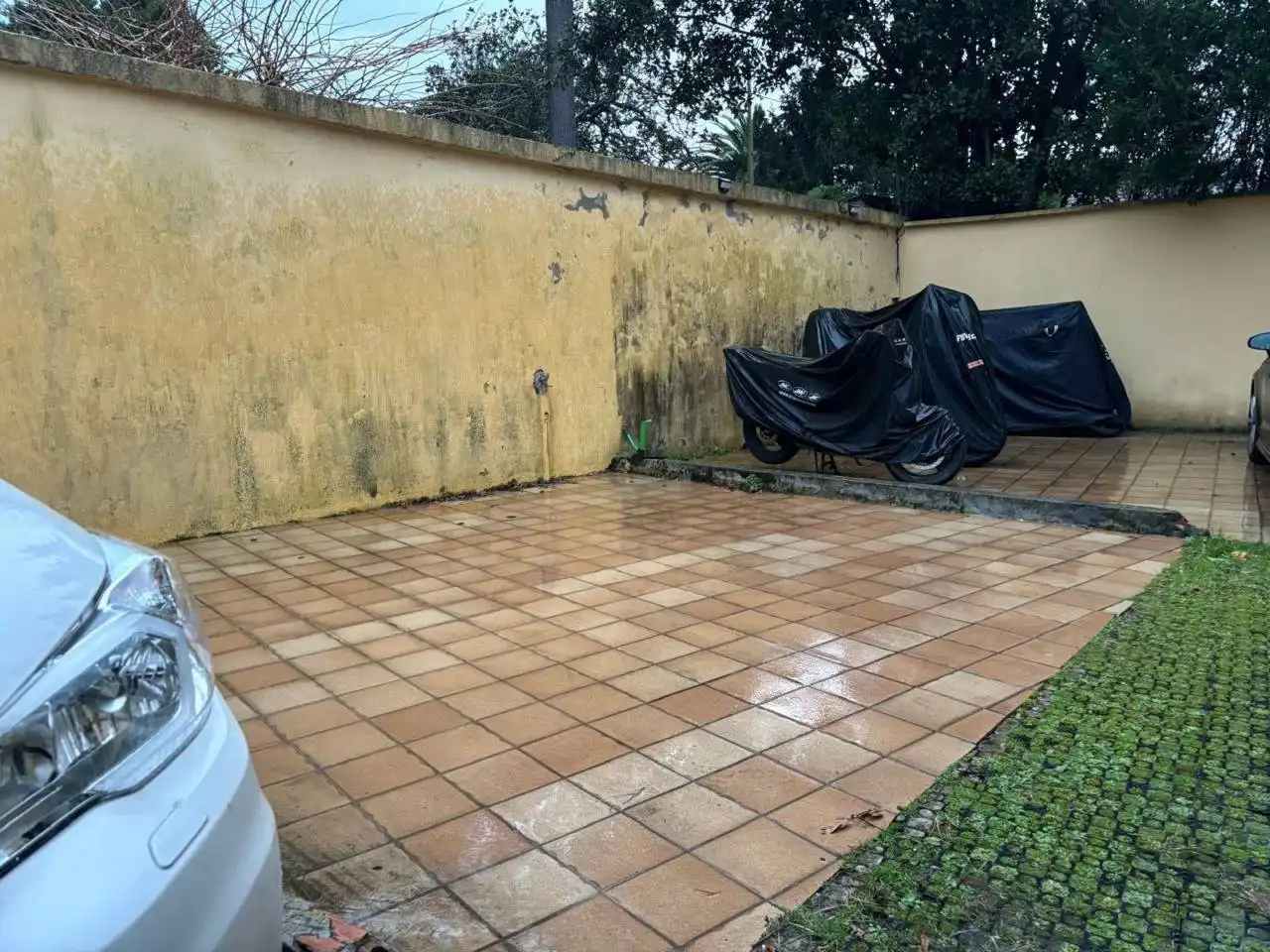 Terrassa de Estudi en venda en Donostia - San Sebastián  amb Parquet