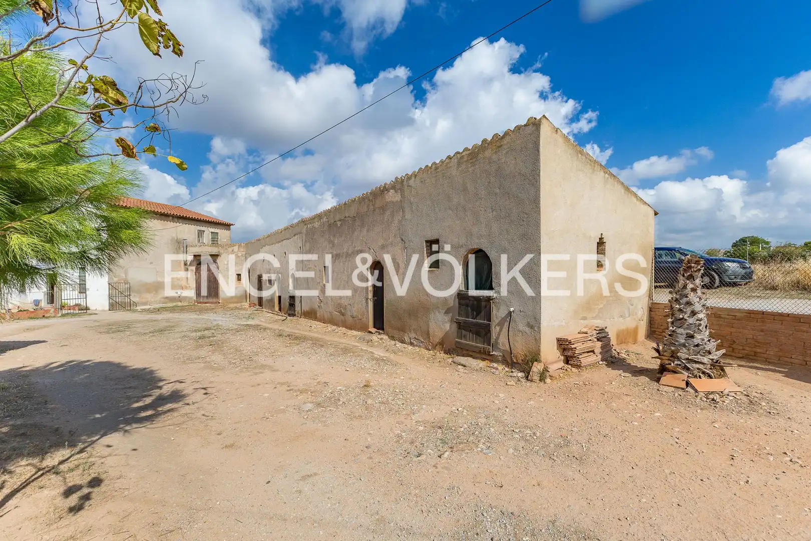 Casa rústica amb terrassa en venda a Palau-solità i Plegamans, imagen 48