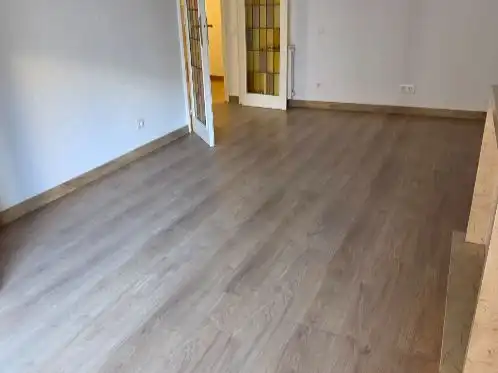Wohnzimmer von Wohnung zur Miete in  Barcelona Capital mit Terrasse und Balkon