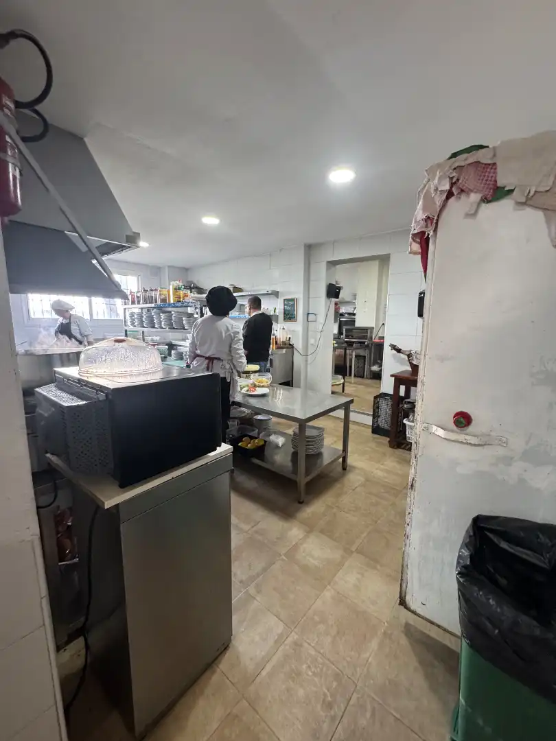 Business premises for sale in Avenida Parque Selwo, imagen 4