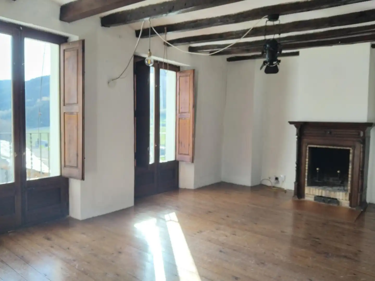Sala de estar de Casa adosada en venta en Ribera d'Urgellet con Calefacción