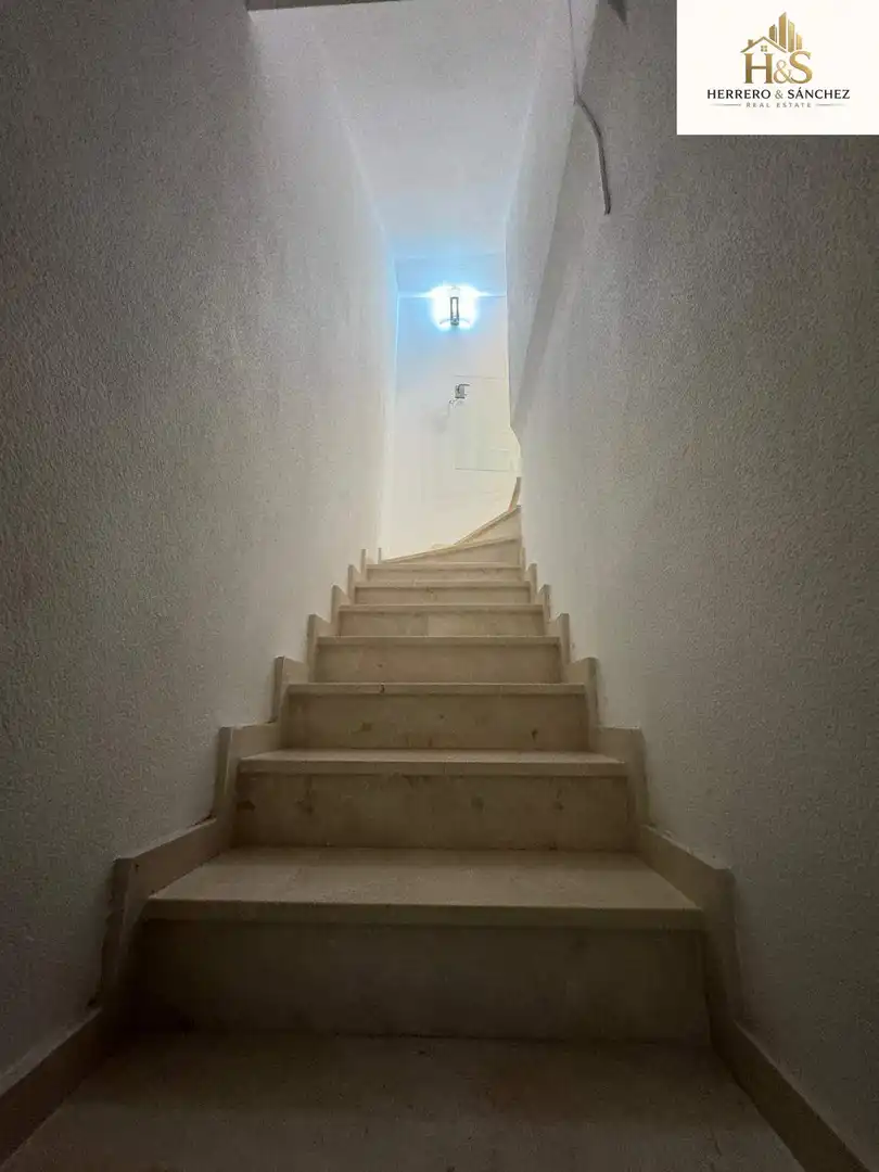 Houses for sale in Alicante / Alacant  with Air Conditioner, Heating and Private garden