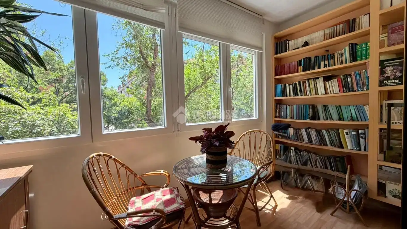Bedroom of Flat for sale in Madrid  with Air Conditioner, Heating and Terrace