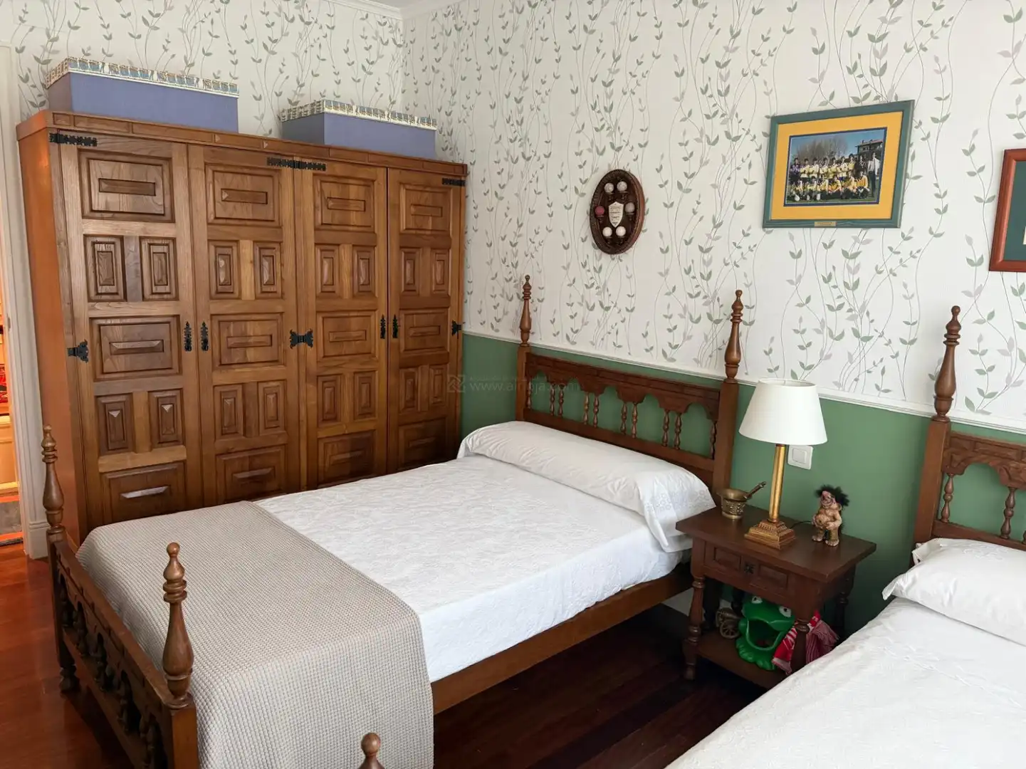 Habitación de Casa o chalet en venta en Anguciana con Calefacción, Jardín privado y Parquet