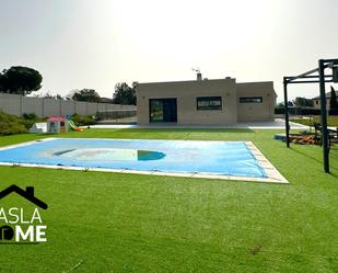 Piscina de Casa o xalet en venda en Illescas amb Aire condicionat, Terrassa i Piscina