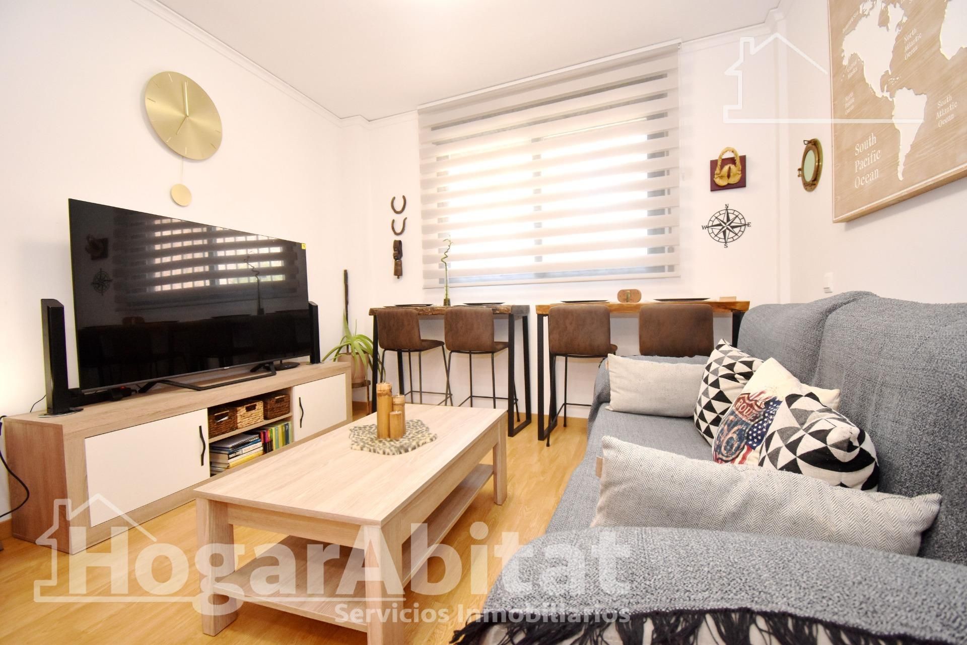 Living room of Flat for sale in Almenara  with Air Conditioner and Community pool