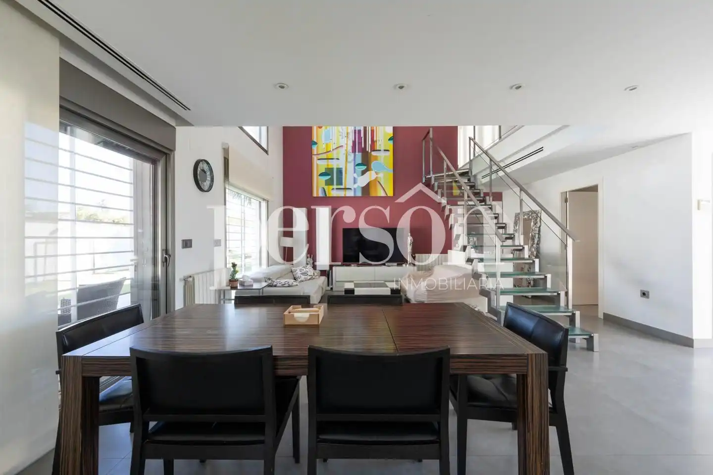 Sala de estar de Casa o chalet en venta en La Pobla de Vallbona con Aire acondicionado, Calefacción y Jardín privado