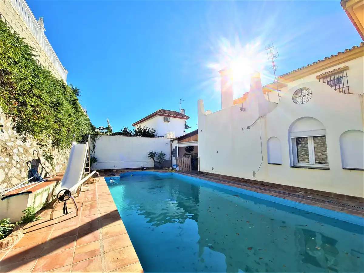 House with pool for sale in Nueva Andalucía, imagen 2