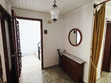 Casa con balcone in vendita a Centro