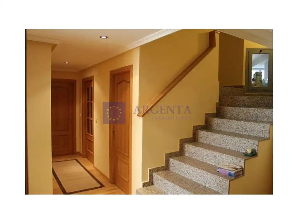 Duplex con ascensore in vendita a Centro, imagen 3