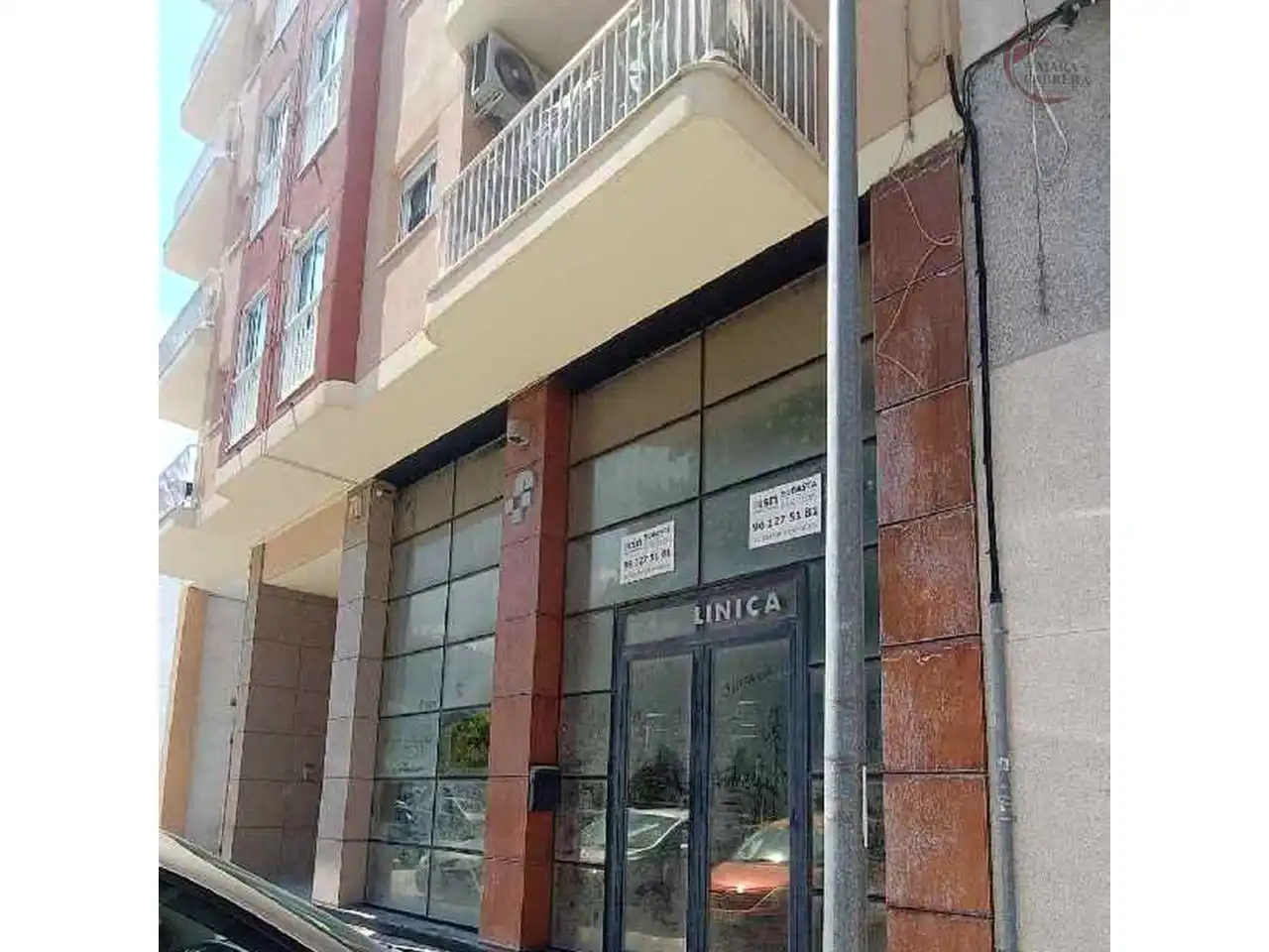 Vista exterior de Local de lloguer en Oliva