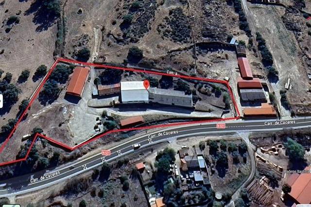 Nave industrial en Venta en Carretera de Cáceres en Valencia de Alcántara