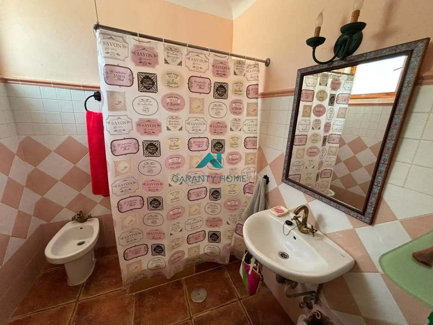 Bathroom of Houses for sale in Martos
