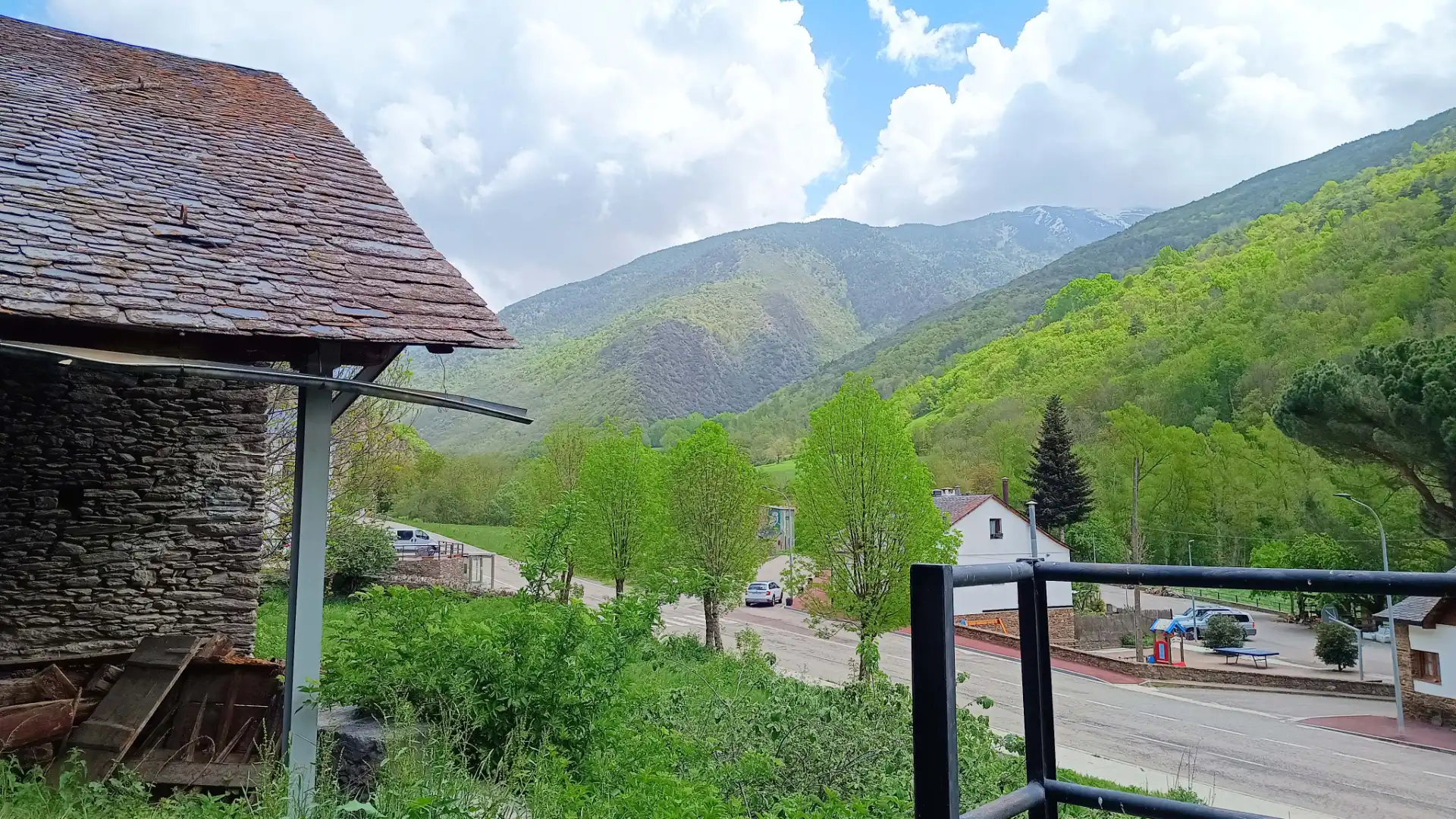 Vista exterior de Finca rústica en venta en Alins con Jardín privado