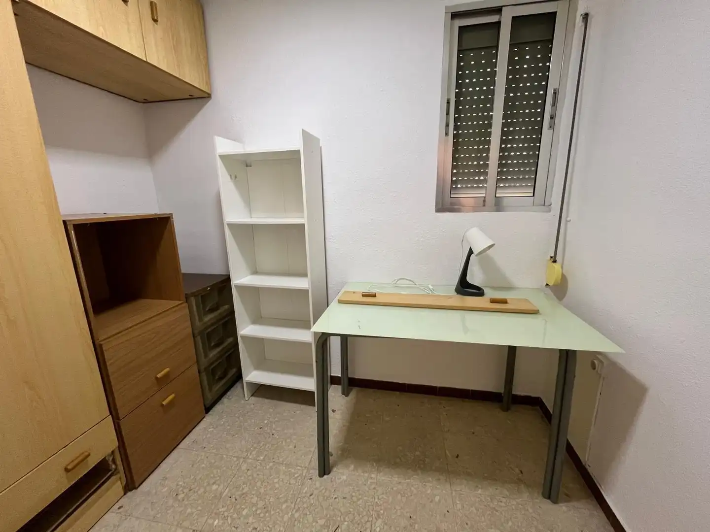 Bedroom of Flat for rent in Sevilla  with Air Conditioner and Furnished