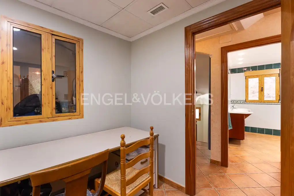 Houses for sale in Alcublas  with Air Conditioner, Heating and Terrace