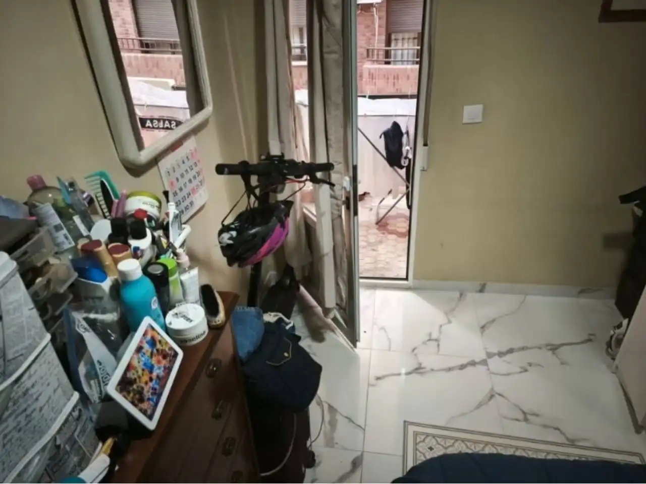 Pis amb balcó en venda a Calle Ponce, imagen 2