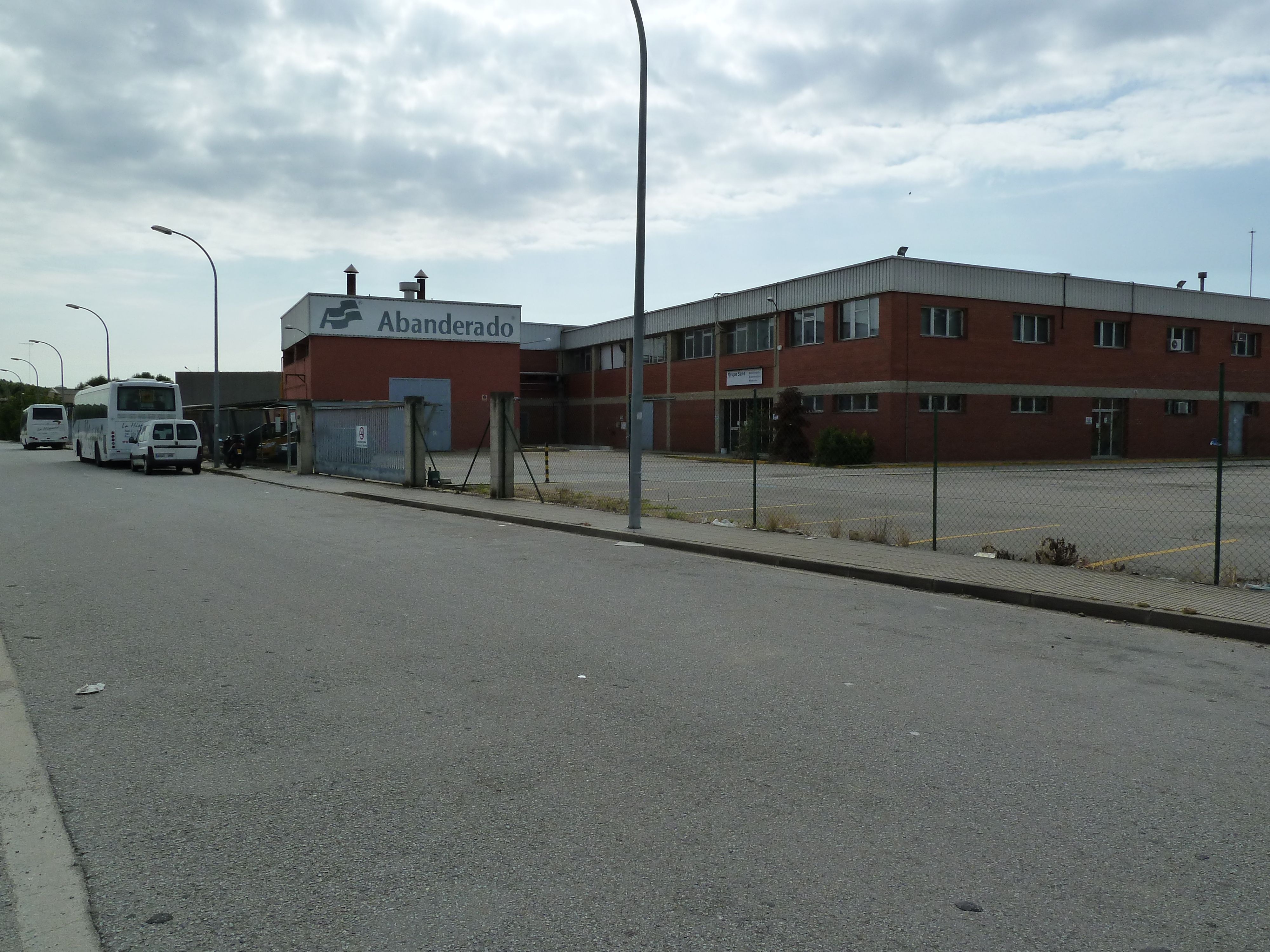 Vista exterior de Nau industrial de lloguer en Massanes