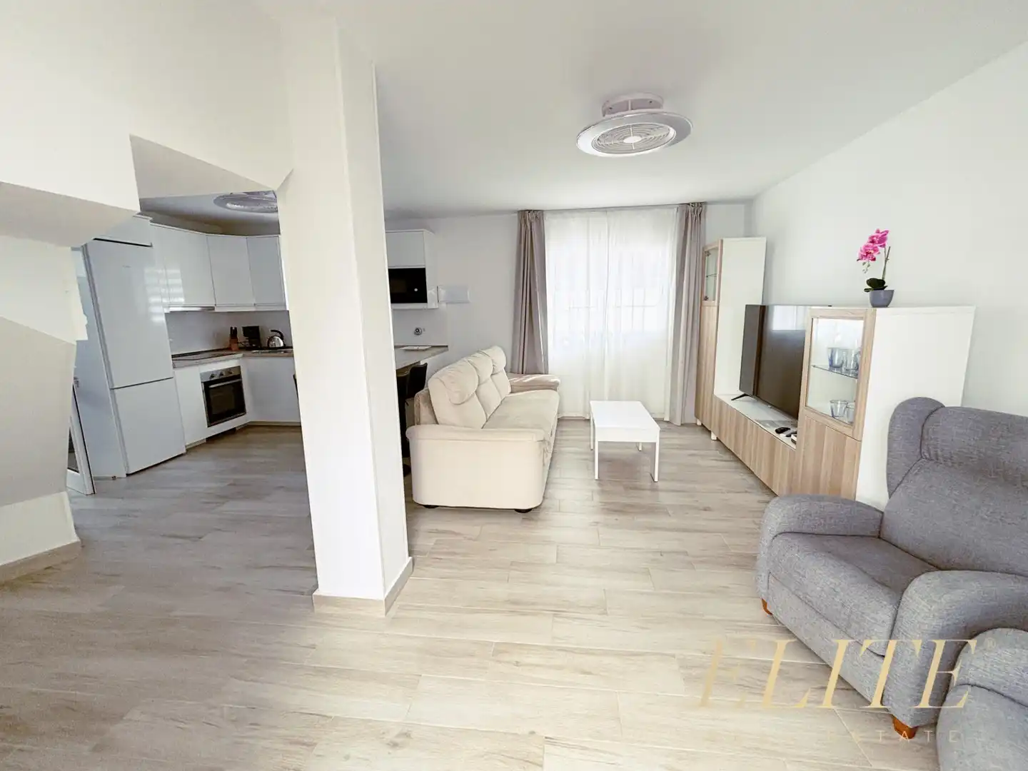 Wohnzimmer von Maisonette zum Verkauf in Mogán mit Abstellraum, Möbliert und Balkon