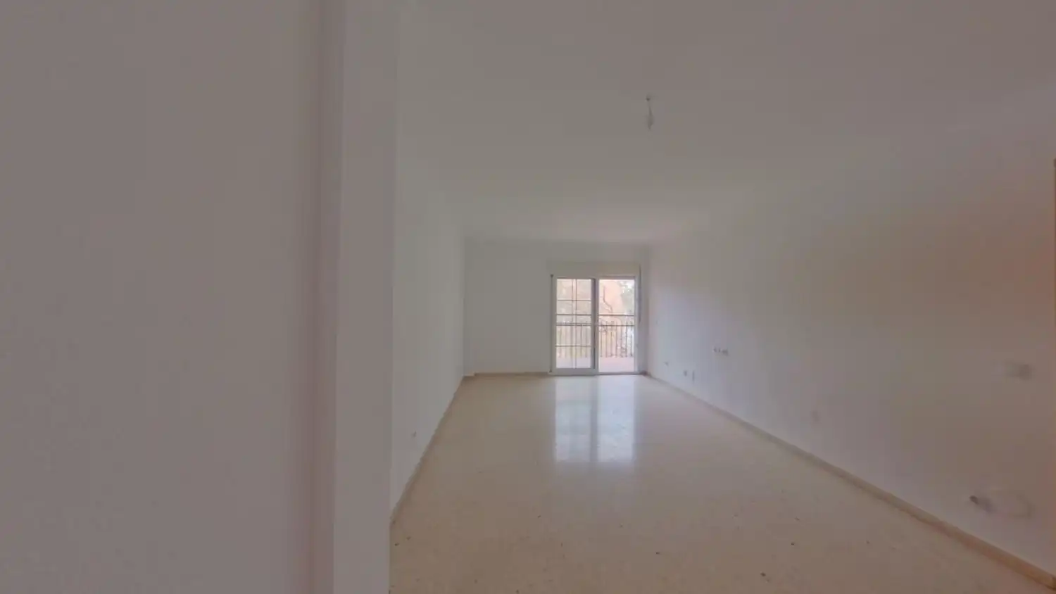 Sala d'estar de Pis en venda en Benalmádena amb Calefacció i Balcó