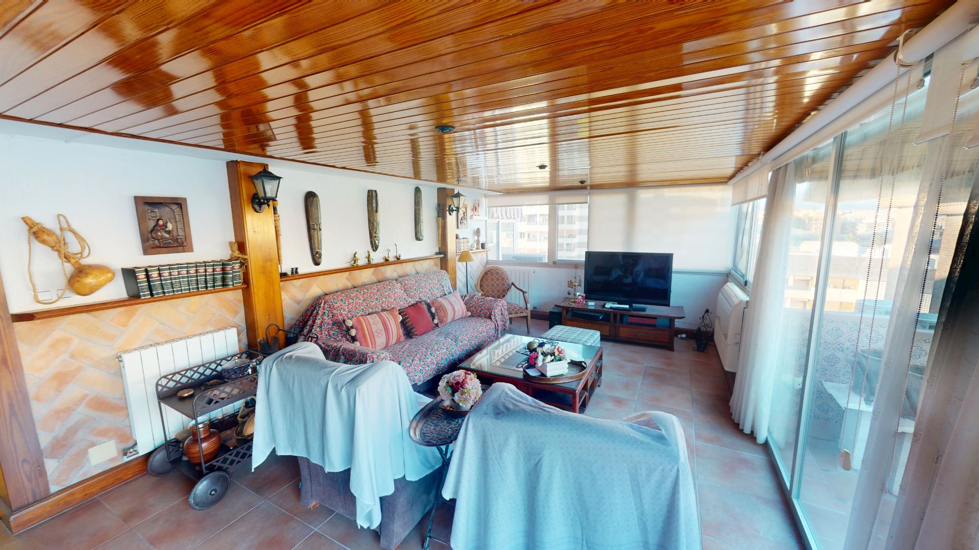 Living room of Flat for sale in Alicante / Alacant  with Air Conditioner, Heating and Parquet flooring