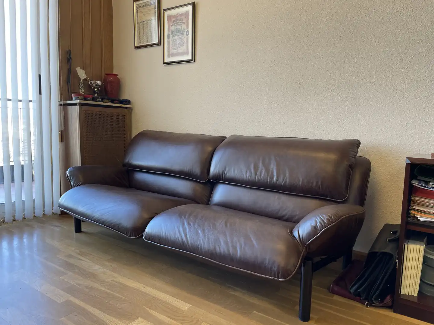 Vista exterior de Piso en venta en Valencia con Aire acondicionado, Parquet y Balcón