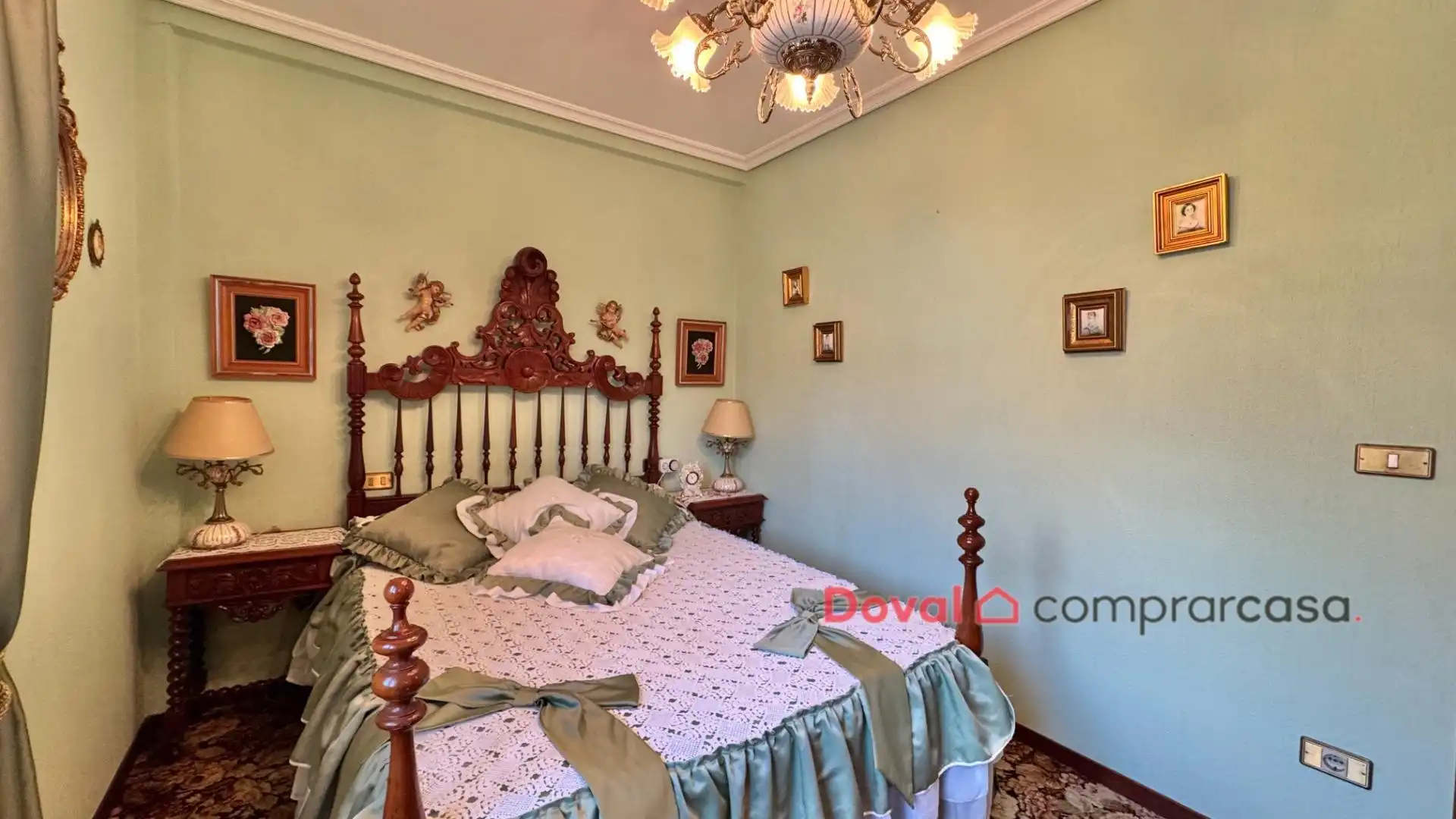 Bedroom of Houses for sale in Redondela  with Heating, Private garden and Jacuzzi