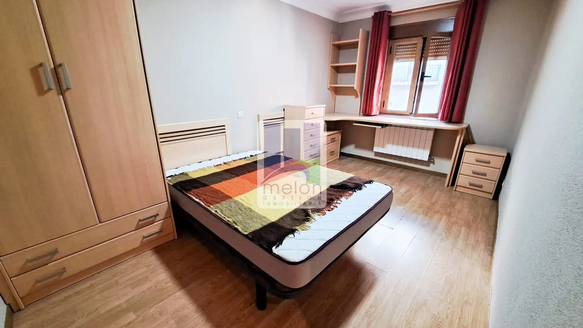 Bedroom of Flat for sale in Burgos Capital