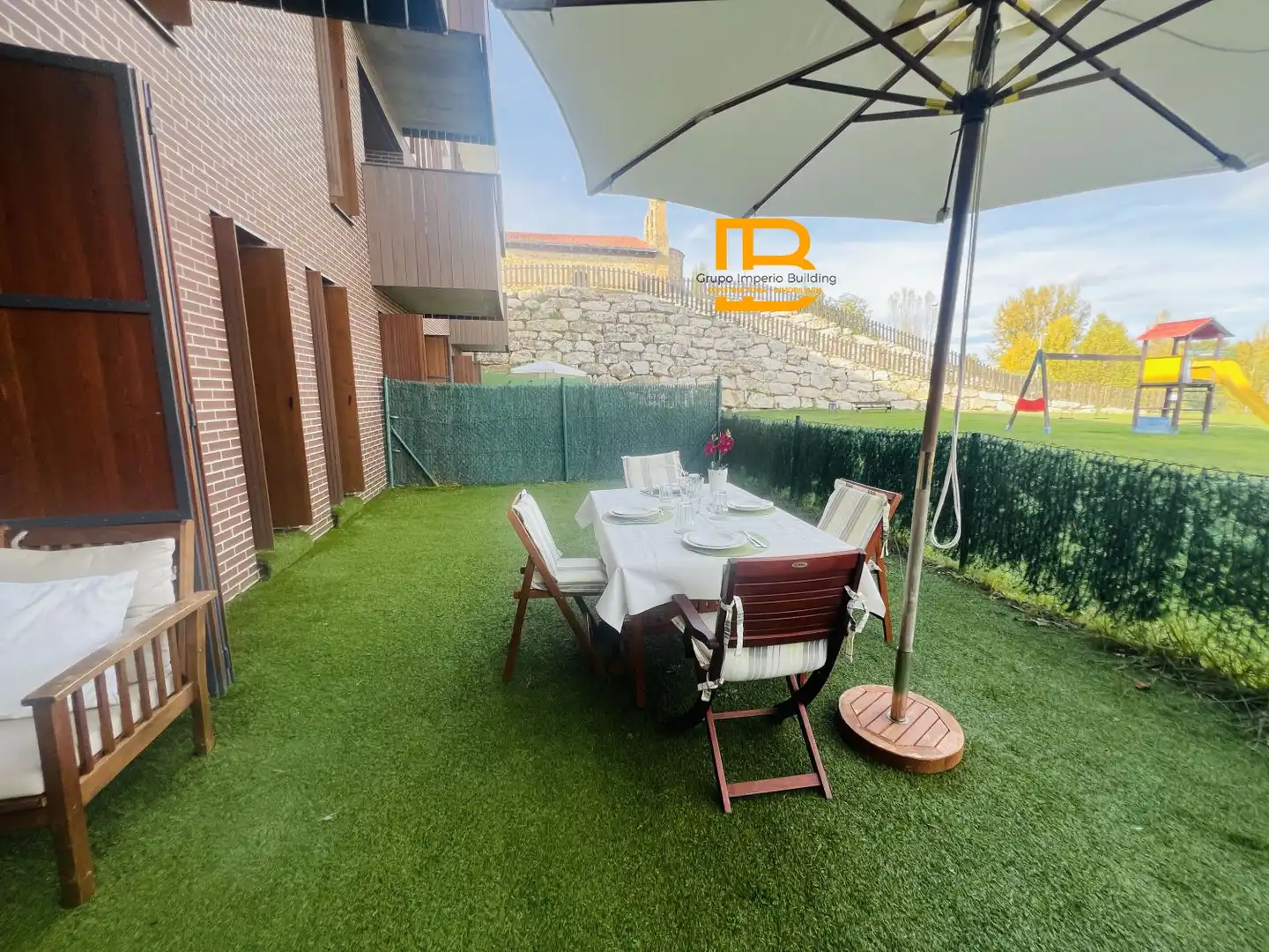 Terraza de Piso en venta en Villarcayo de Merindad de Castilla la Vieja con Calefacción, Parquet y Terraza