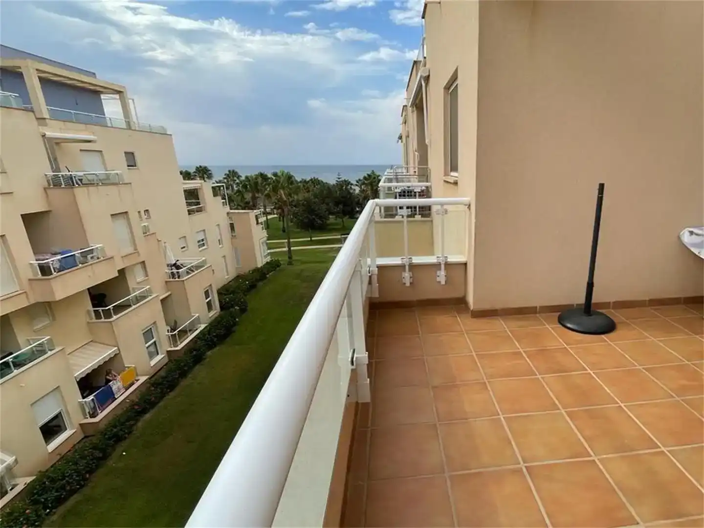 Terrasse von Dachboden zum Verkauf in El Ejido mit Klimaanlage, Schwimmbad und Balkon
