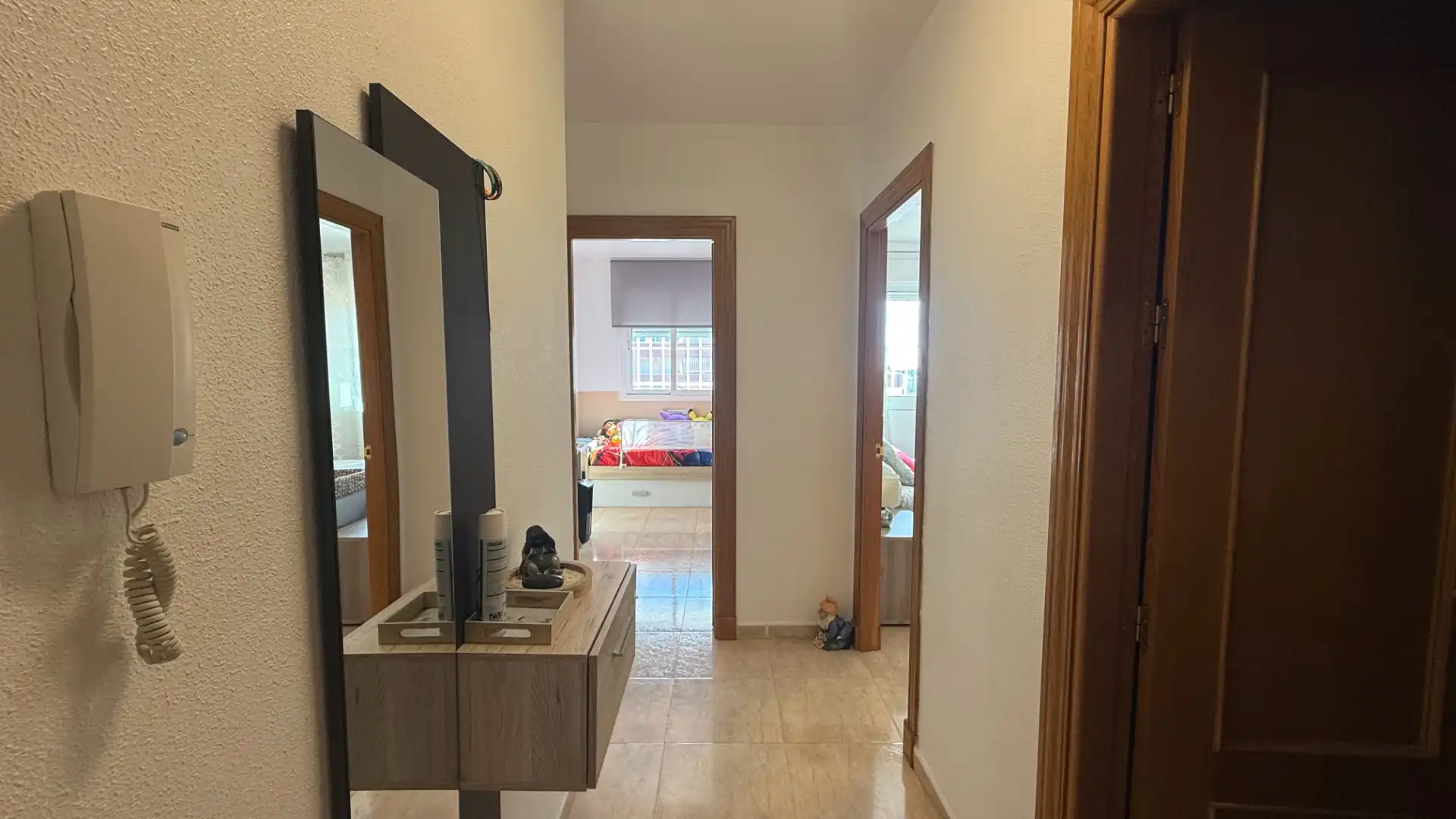 Piso en venta en Roquetas de Mar con Terraza, Amueblado y Piscina comunitaria