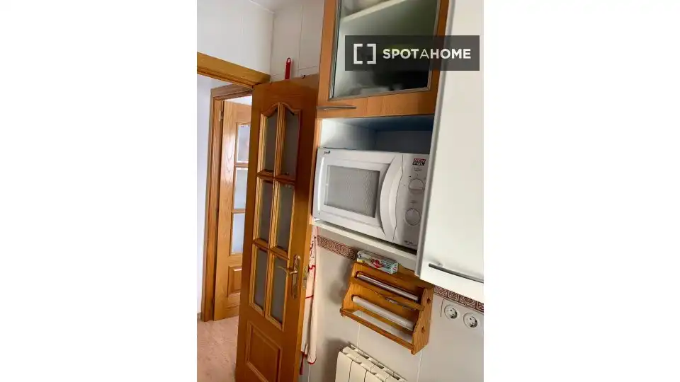 Kitchen of Flat for share in Madrid  with Air Conditioner, Heating and Terrace