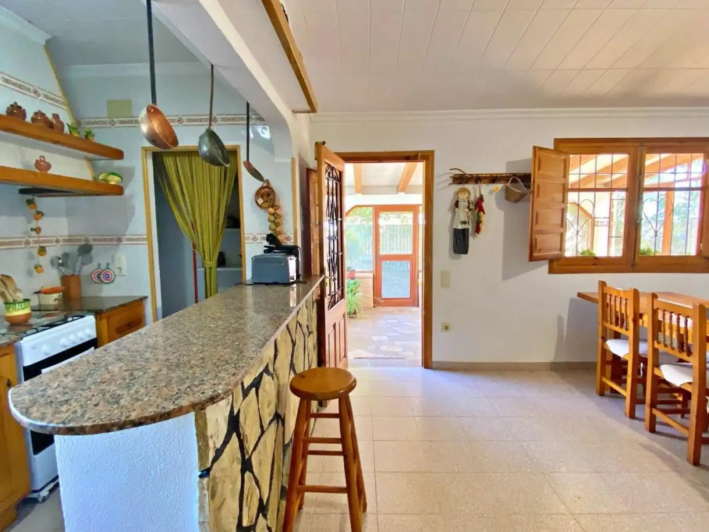 Küche von Country house zum Verkauf in Deltebre mit Privatgarten