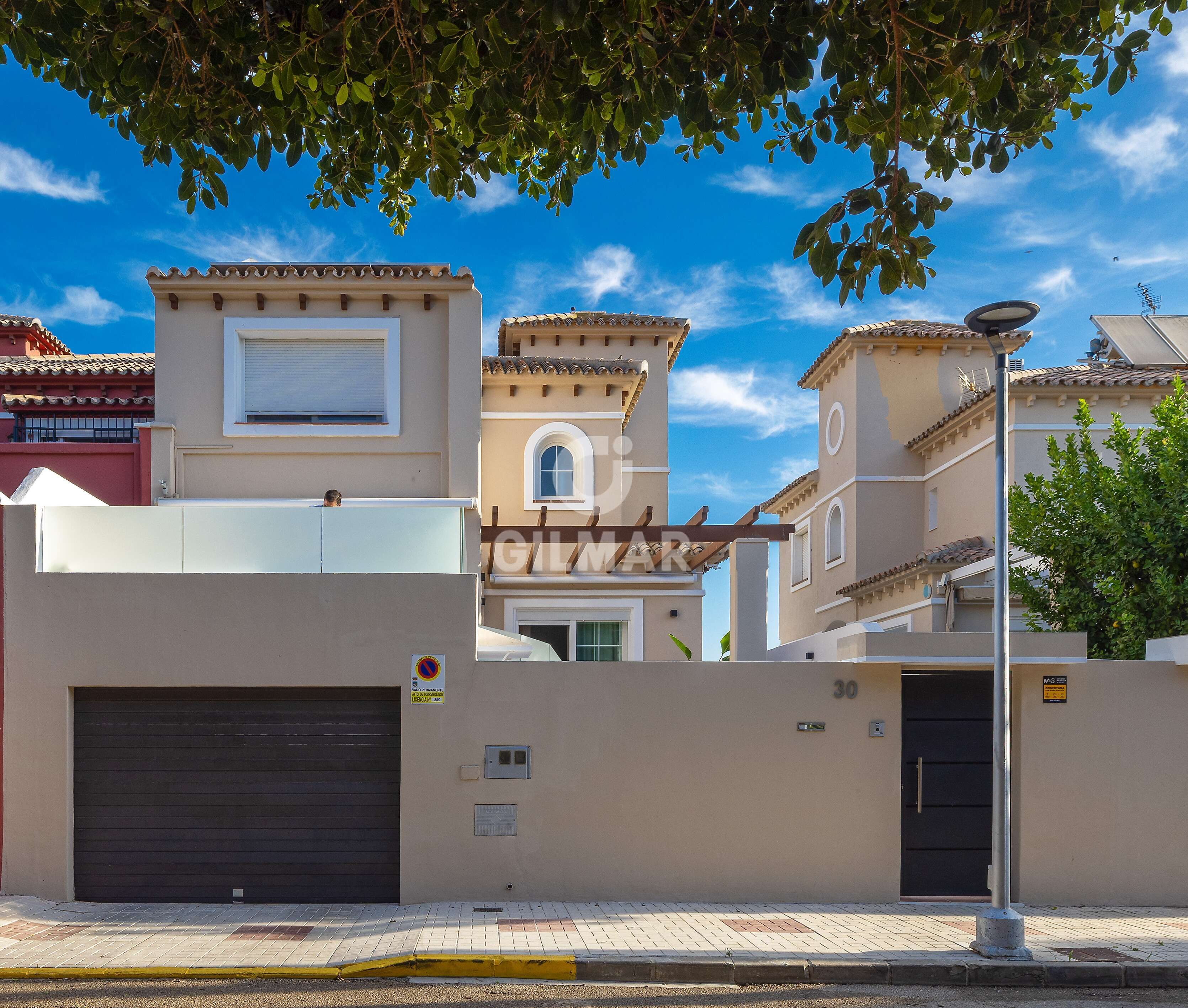 Exterior view of Single-family semi-detached for sale in Torremolinos  with Heating, Private garden and Swimming Pool