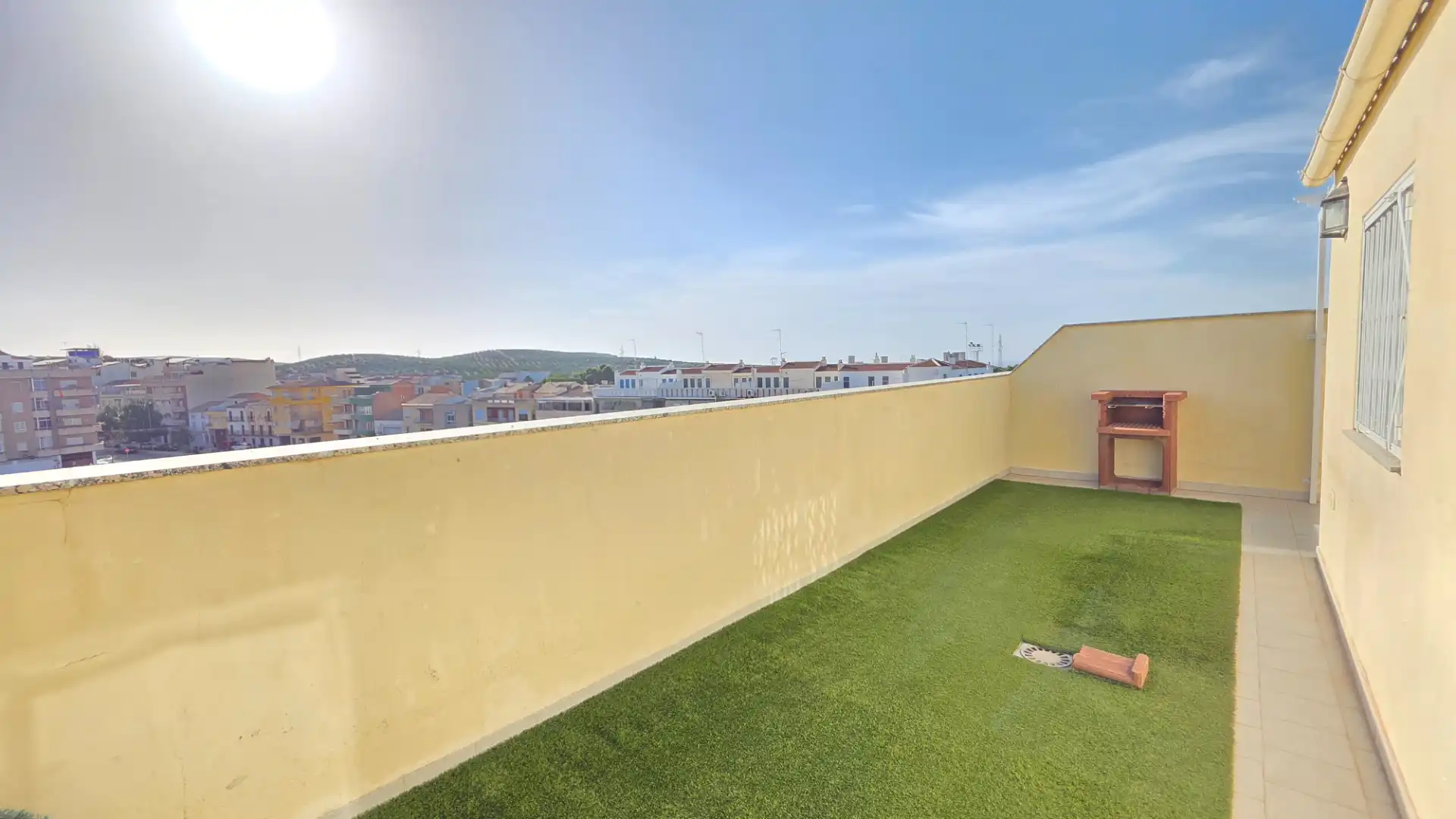 Penthouse with lift for sale in Calle San Bartolomé