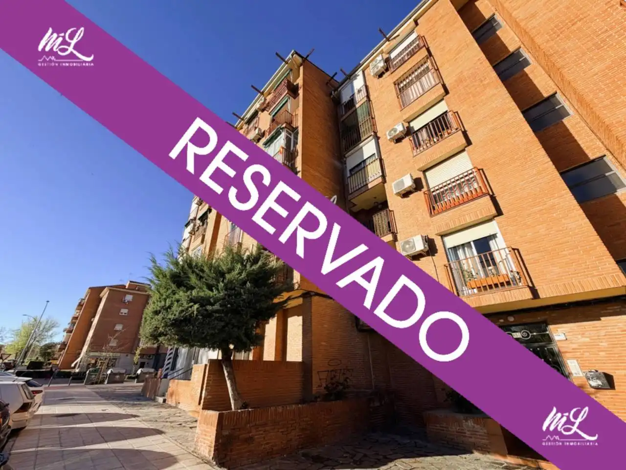 Vista exterior de Pis en venda en Toledo amb Calefacció, Terrassa i Traster